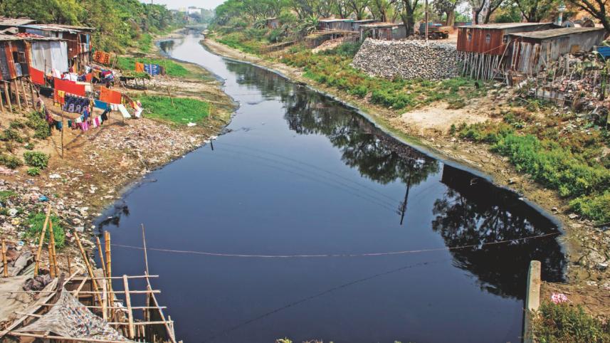lead to Shitalakkhya river.jpg
