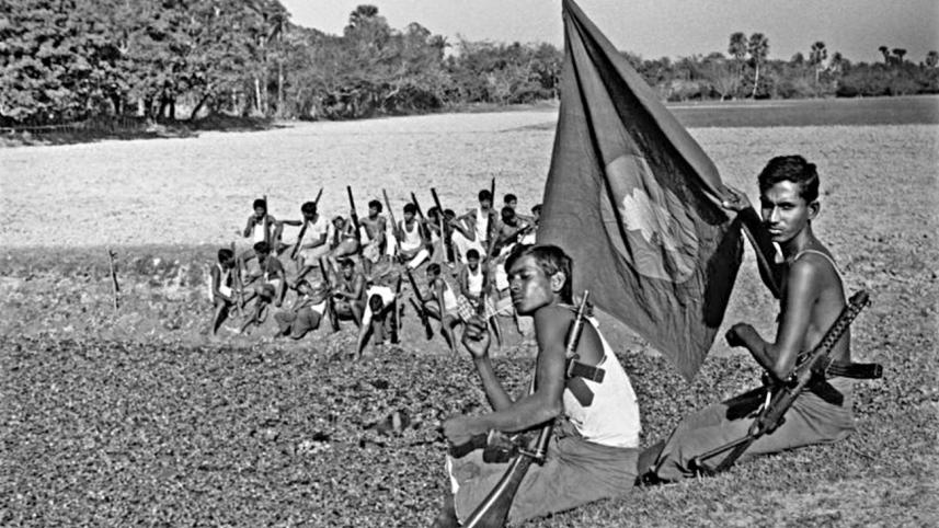 Popular photographer Anwar Hossain