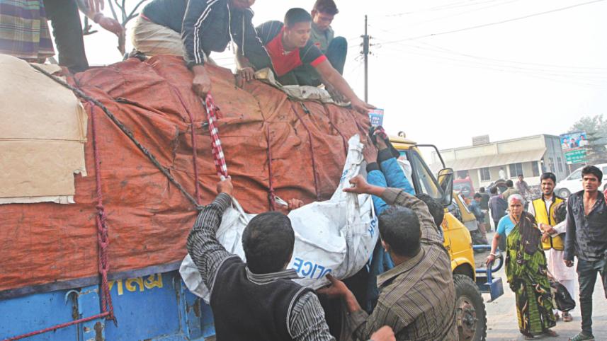 padda launch capsize 2.jpg