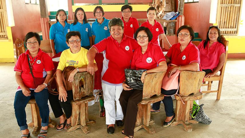 photoessay_worldofwork_06_philippines_migrant_from-where-i-stand-edna-valdez-0077_960x640.jpg