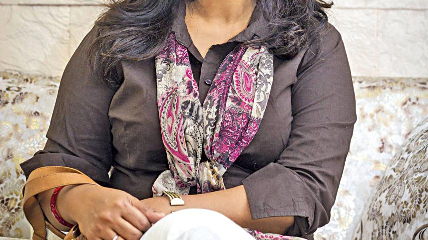 samina_0.jpg