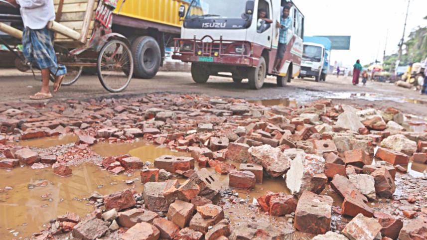 streets in Chittagong 8.jpg
