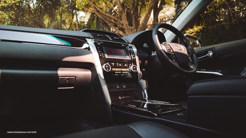 2014 Camry Hybrid interior