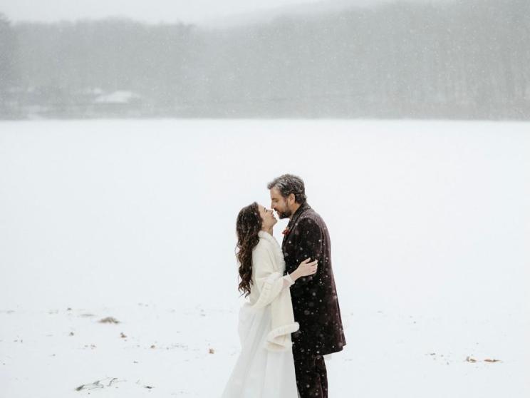 Josh Radnor gets married.jpg