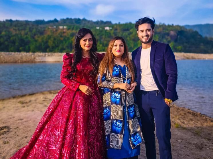 Nadia, Eti and Salman Arafat