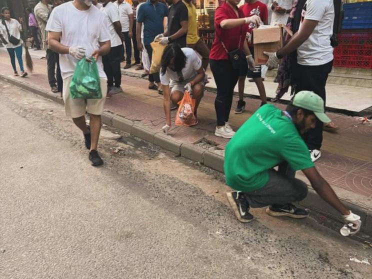 From rockstar to ‘jharudar’, no work is small for exemplary musicians 