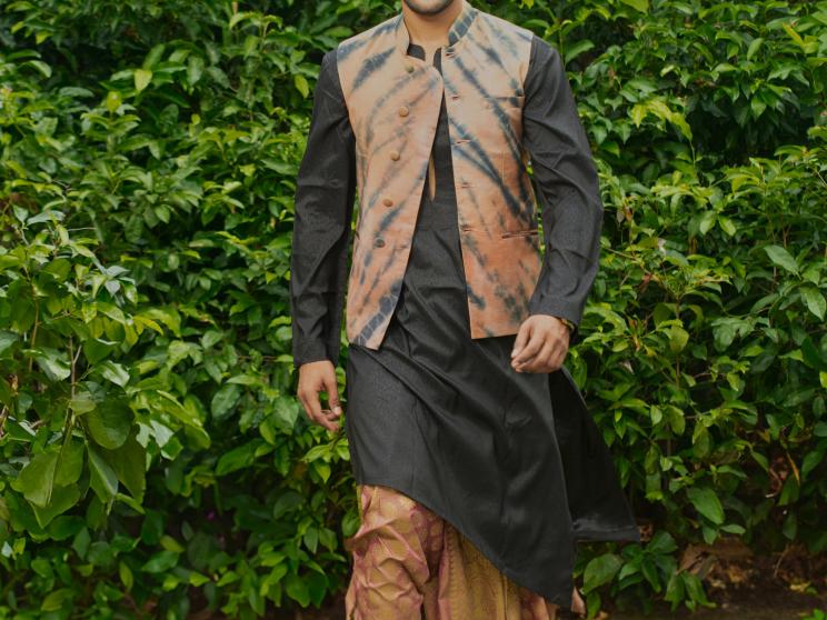 Sweat or chill? Bangladesh’s fall fashion dilemma solved with panjabis