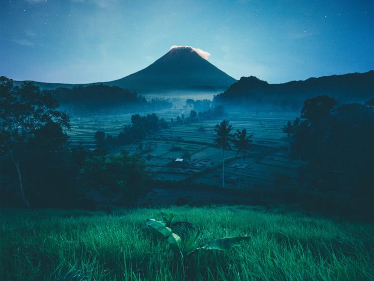 Bali   7 villages to visit around the world before everyone else ruins them!     aron-visuals-lsfupfe9vke-unsplash.jpg