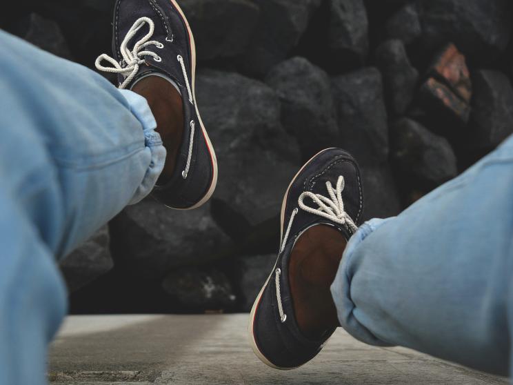 Chinos   Elevate your style: The lazy man's guide to dressing well    rui-silvestre-fejo4rwufy-unsplash.jpg