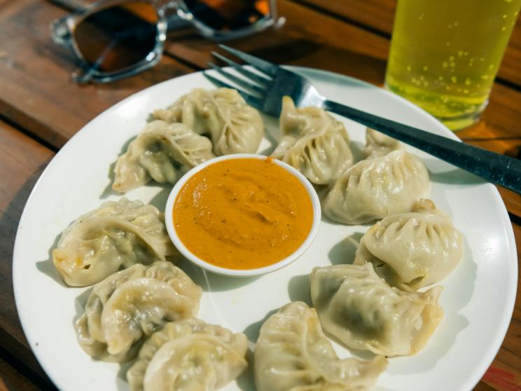 momo   kabita-darlami-90sxzzjpysc-unsplash.jpg