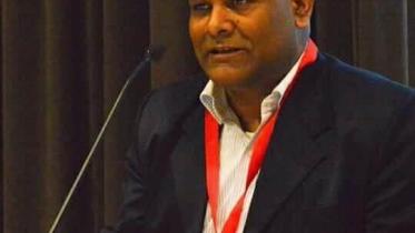 Dr Mojibur Doftori Author Pic 1.jpg