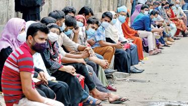 people-waiting.jpg