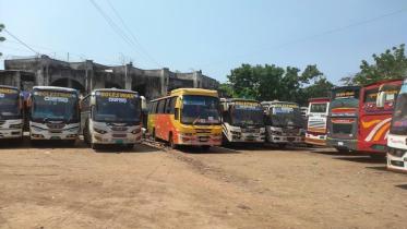 Passengers-suffer-Bagerhat.jpg