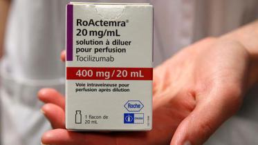 Actemra-400-mg-injection-(Tocilizumab).jpg