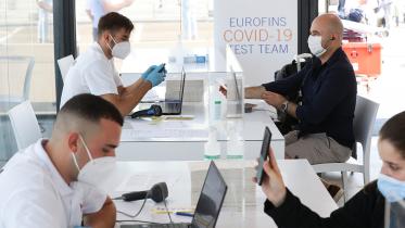 airport-web.jpg