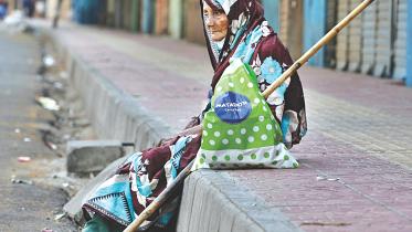 Aleya Begum.jpg