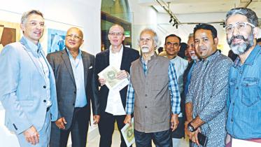 art exhibition at La Gelerie of AFD.jpg