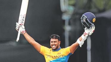 Avishka Fernando.jpg
