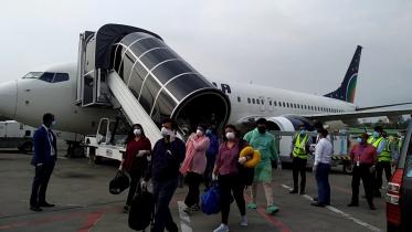 Bangladeshis return.jpg