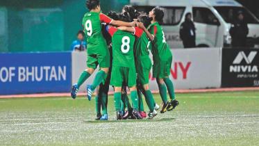 bd football1.jpg