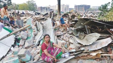 Bhasantek slum eviction.jpg