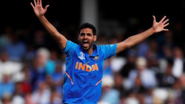 Bhuvneshwar Kumar.jpg
