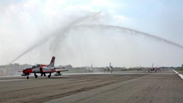  BAF training aircraft