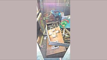 blast Ctg police box.jpg