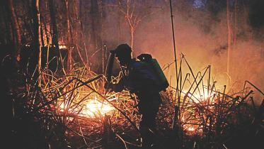 Bolivian volunteer firefighters.jpg