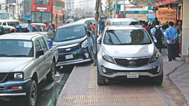 cars_parked_1.jpg