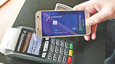 cashless.jpg