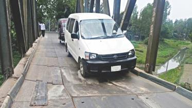 crumbling bridges 1.jpg