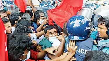Democratic-Left-Alliance-(DLA)-activists.jpg