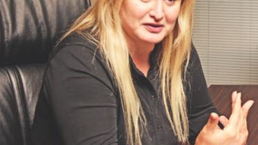 Dilek Ayhan.jpg