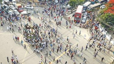 Disgruntled hawkers.jpg