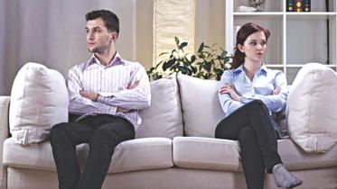 divorcee heart attacks.jpg