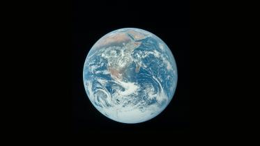 Earth-photographed-Apollo-17.jpg