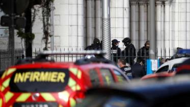 france-knife-attack-291020-01.jpg