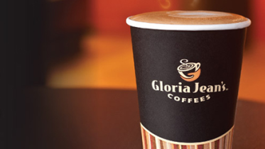 gloria-jeans-takeaway-coffee-cup