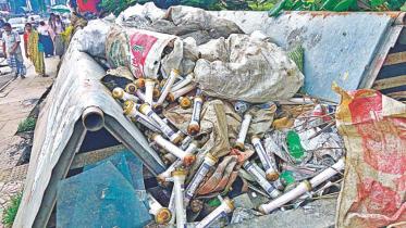 Hospital dumping toxic materials openly