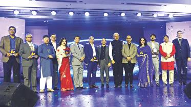 ict award.jpg