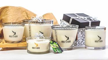 In Love with Candles, Potpourri and Fragrance