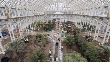 London-glasshouse-wb.jpg
