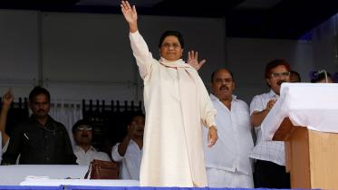 Modi-sees-election-danger-web.jpg