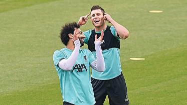 Mohamed-Salah-and-James-Milner.jpg