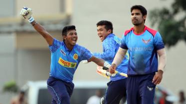 mosaddek hossain.jpg