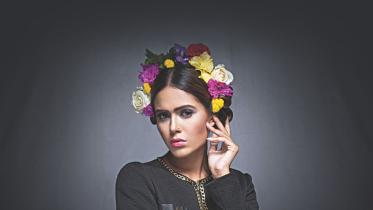 Of braids, Flowers and Satins