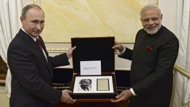 putin modi.jpg