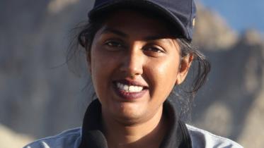 Ratna 2.jpg