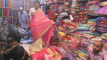 Shopping gets momentum.jpg